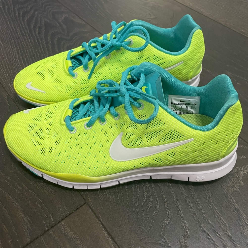 Nike shoes